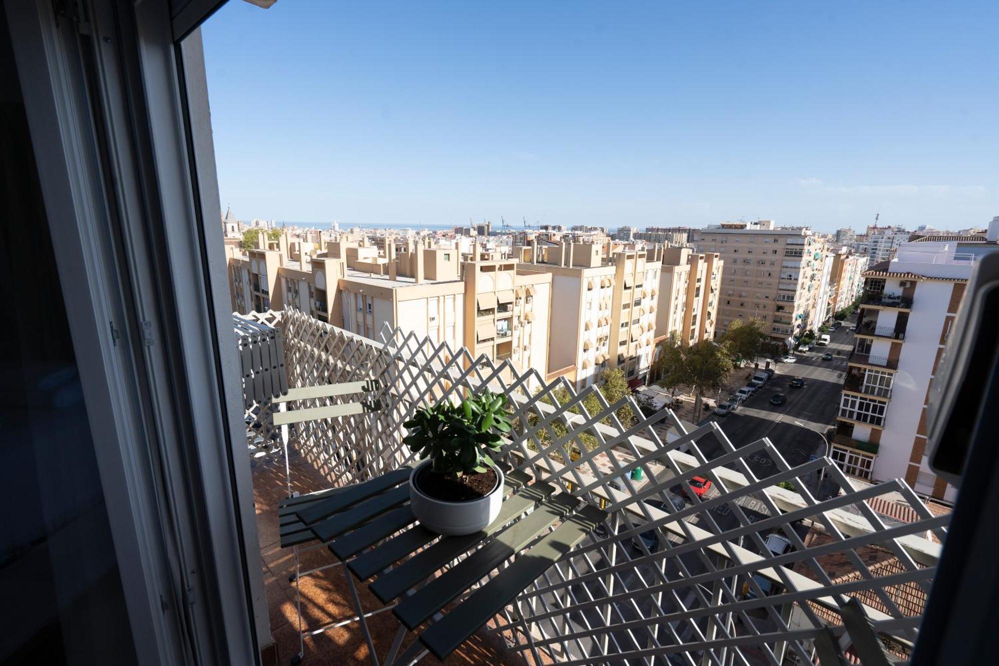 Апартаменты Malaga Center Flat Hospitality Экстерьер фото